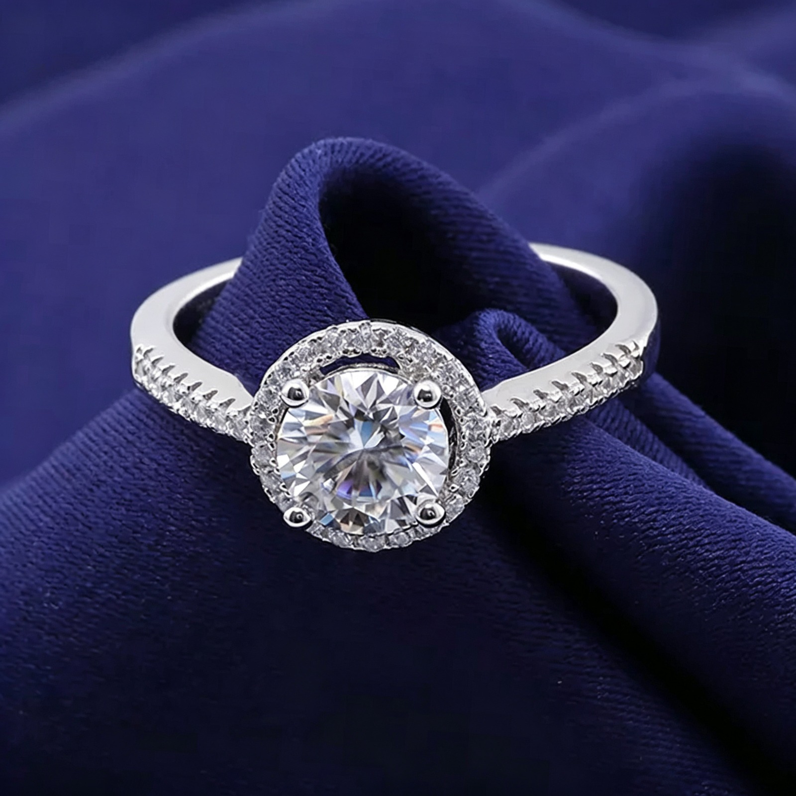 Women's 0.5/1/2 Carat White Synthetic Moissanite Ring in 925 Silver